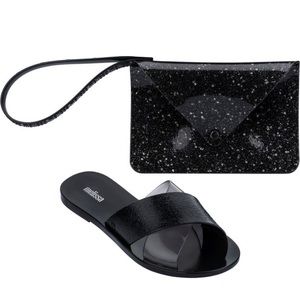 Melissa Good Times slide sandal & clutch set size 7